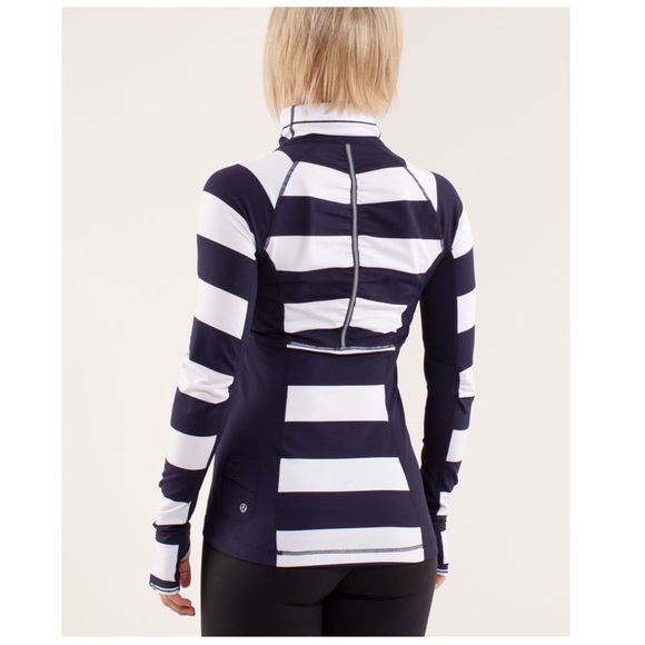 Lululemon Run Switch Back 1/2 Zip Pullover Wide Bold Stripe Blue White Size 4 - Picture 4 of 16